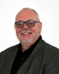 Uwe Neumann