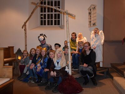 Darsteller und Regie des Krippenspiels